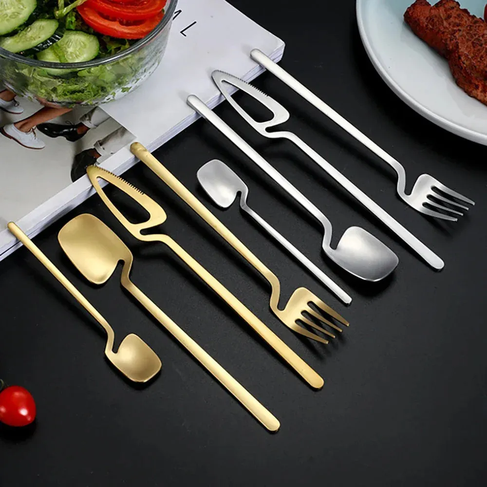 16 Piece Stainless Steel Cutlery Set For Kitchen Use